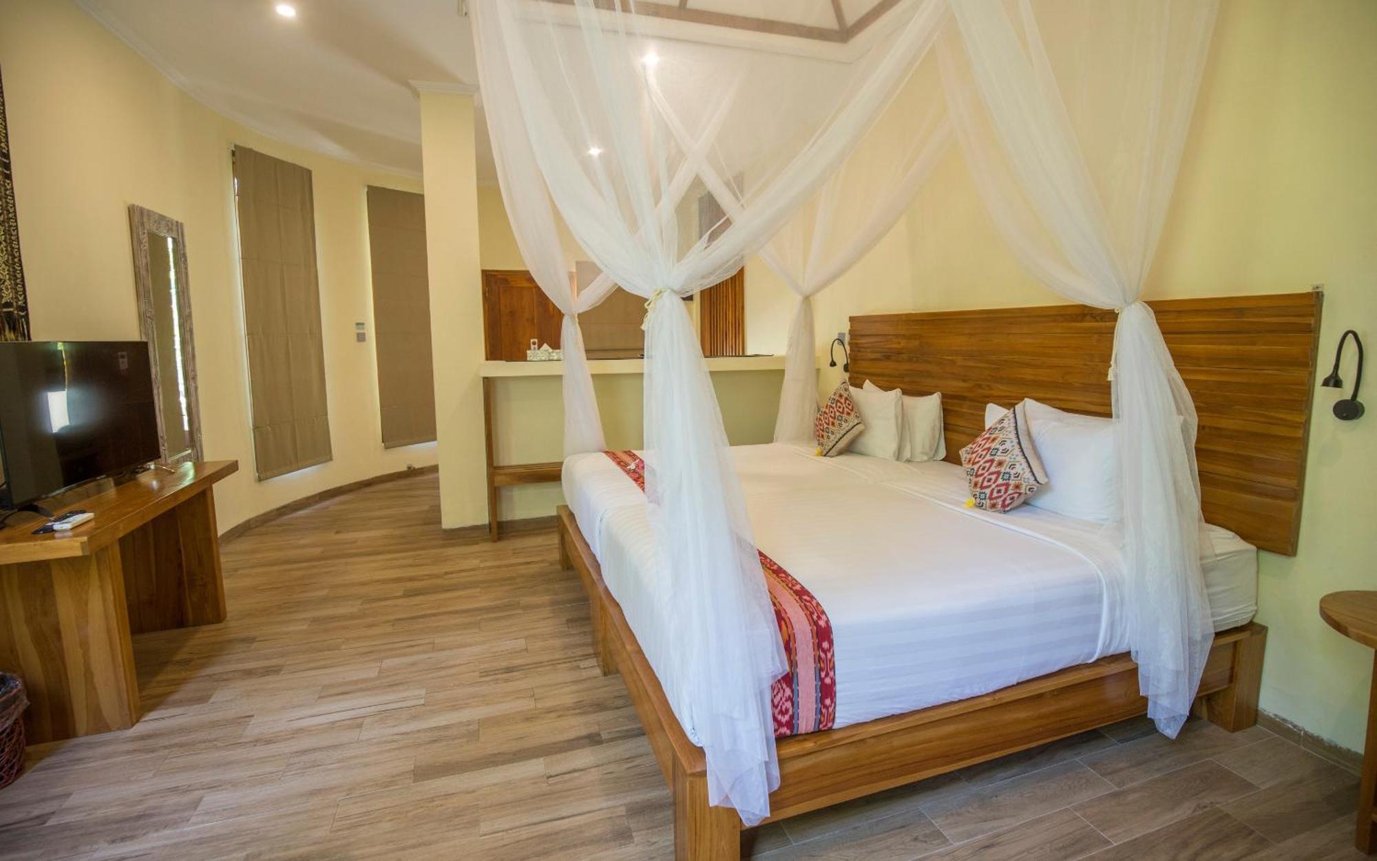Puri Sari Beach Hotel Labuan Bajo Cameră foto